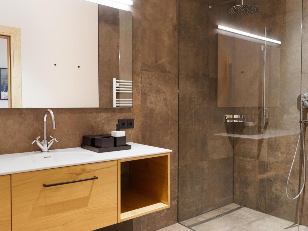Apartment In Schroecken Near The Ski Area Екстериор снимка